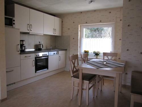 Apartamentos Ferienwohnung Sch�nhense