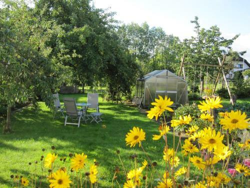 Apartamentos Ferienwohnung Sch�nhense