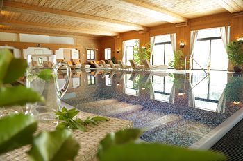 Alm- & Wellnesshotel Alpenhof