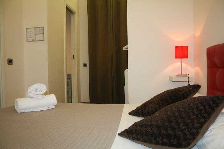 Hotel Home In Rome Trevi