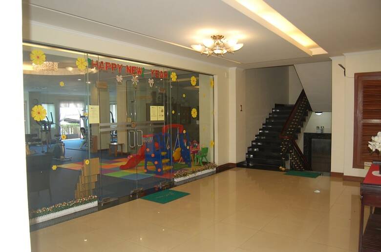 Diamond Hotel & Service Apartment