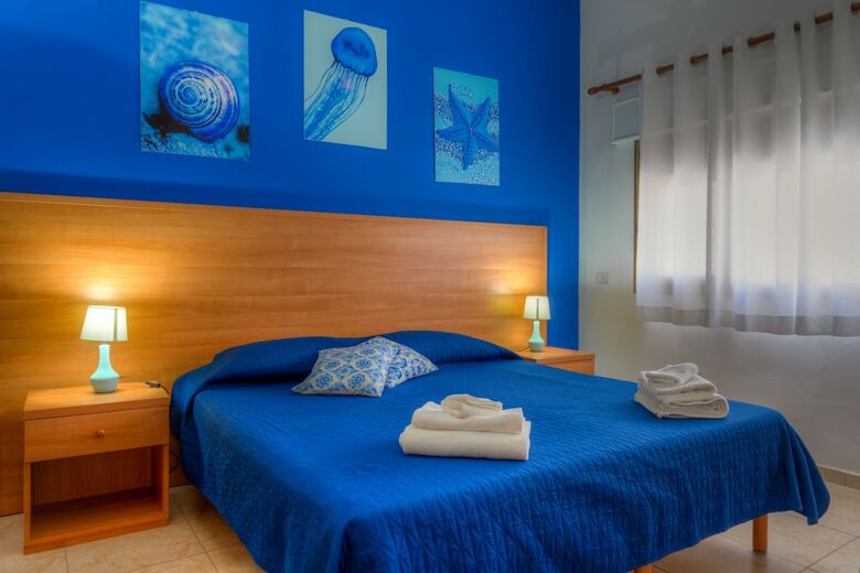 Hotel Aquarium Residence