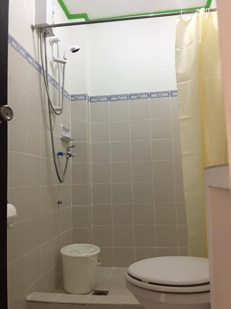 Hotel Av Seven Resort