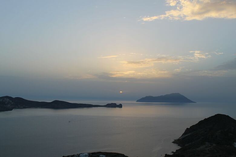 Apartamentos Kastro Milos