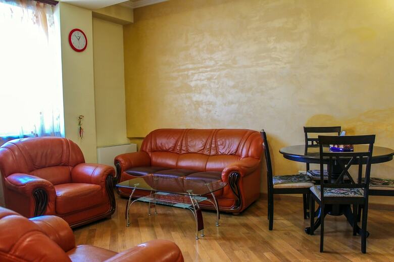 Ris Central Apartments Yerevan