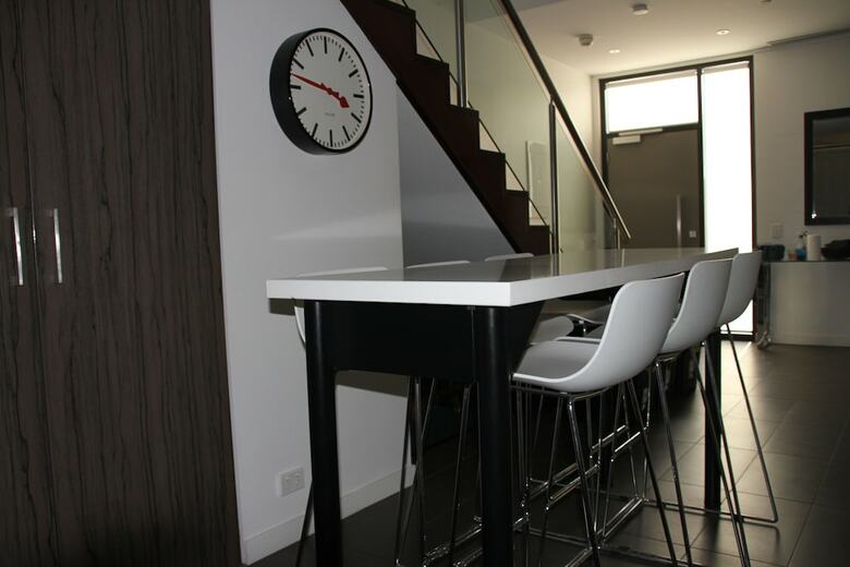 Melbourne Holiday Apartments South Wharf
