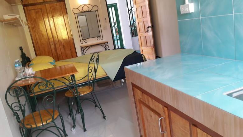 Hotel Baan Khun Mae Apartment