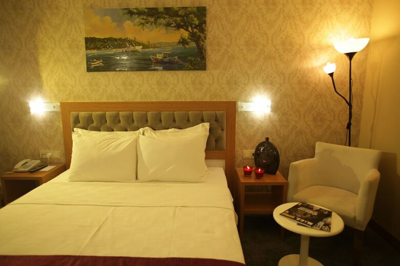 Helikon Business Hotel