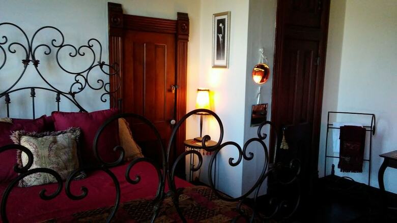 Bed & Breakfast Fig Tree Manor