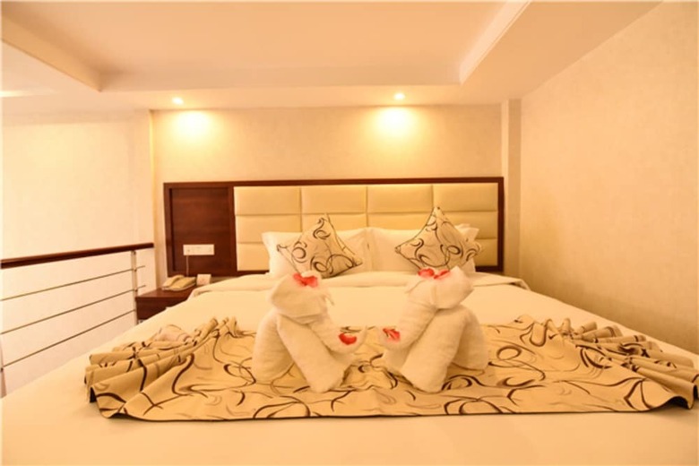 Savile K-knight Luan Hotel