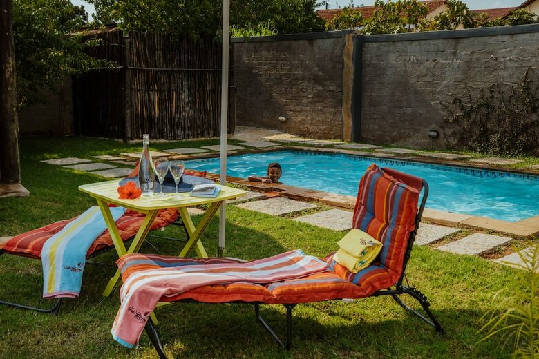 Tshiberry Bed & Breakfast