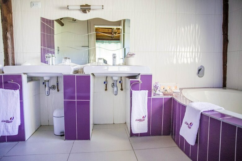 Tshiberry Bed & Breakfast