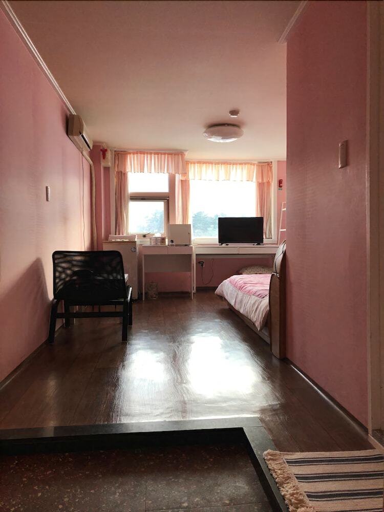 Hotel Phoenix Greentel