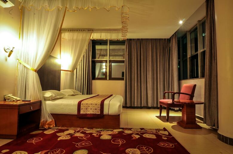 Hbt Russel Hotel