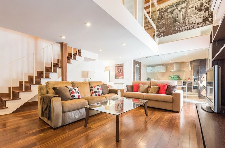 Apartamentos Duplex 2 Dormitorios En Malasa�a