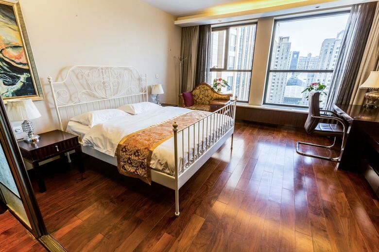 World City Jiamei Service Apartment