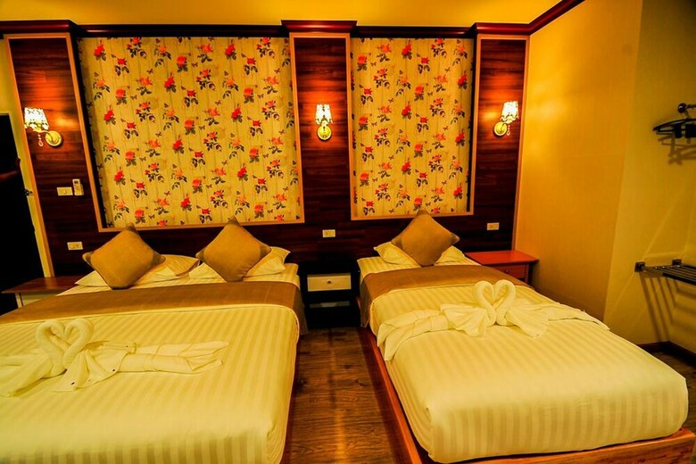 Hotel Lenoi Buri