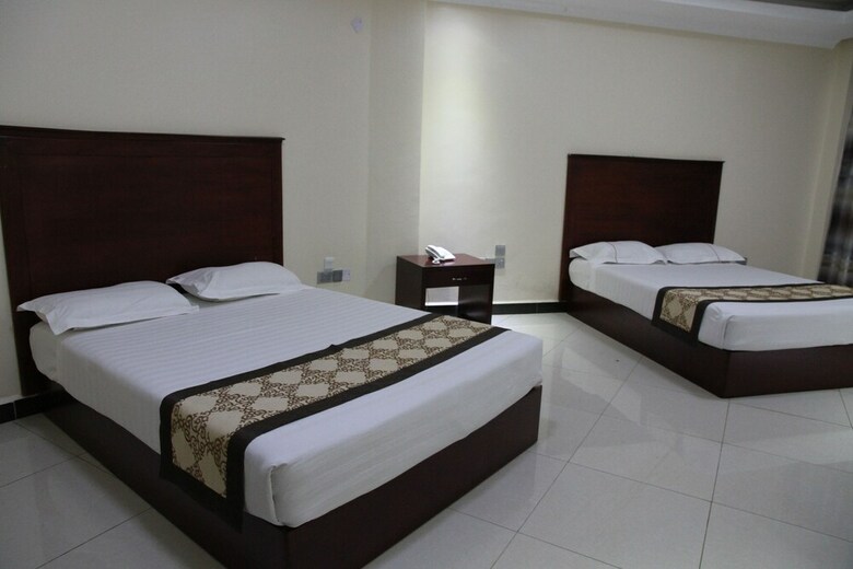 Namayiba Park Hotel