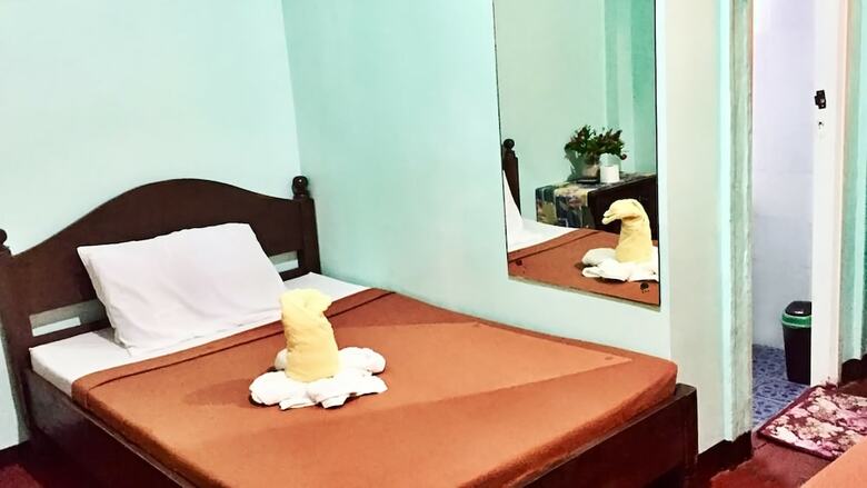 Hotel Pagudpud Rinnovati Beach Resort