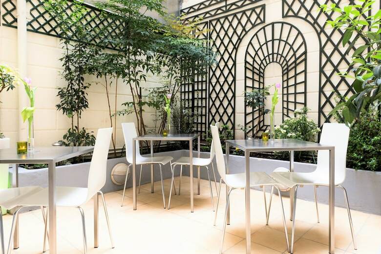 Hotel Glasgow Monceau Paris By Patrick Hayat