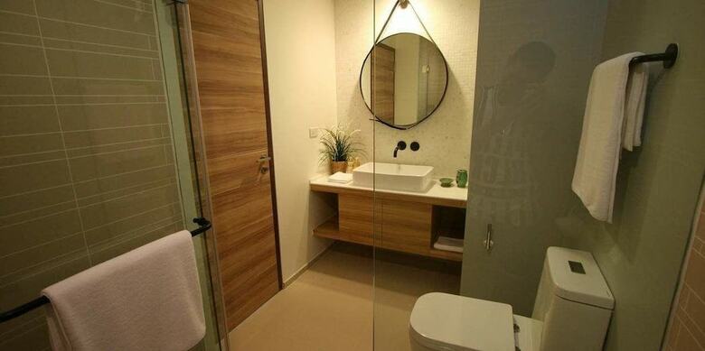 Huahin Beach Luxury Condominium