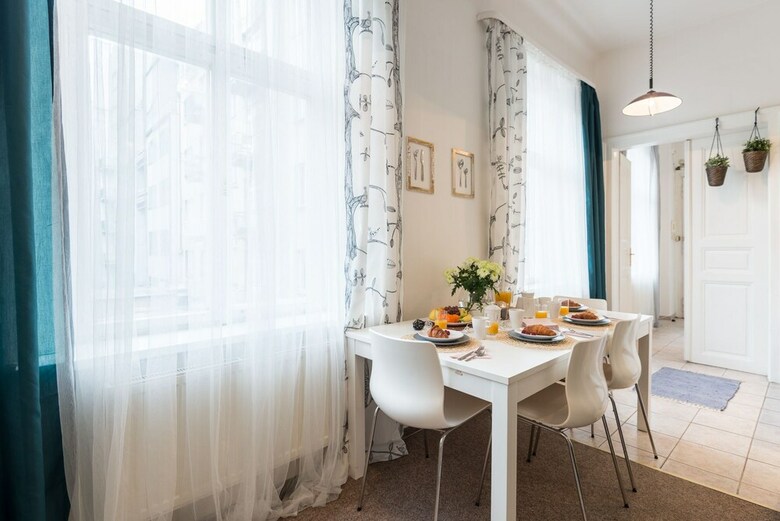 Vladislavova Apartments