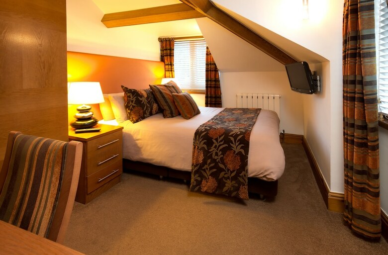 Oxwich Bay Hotel