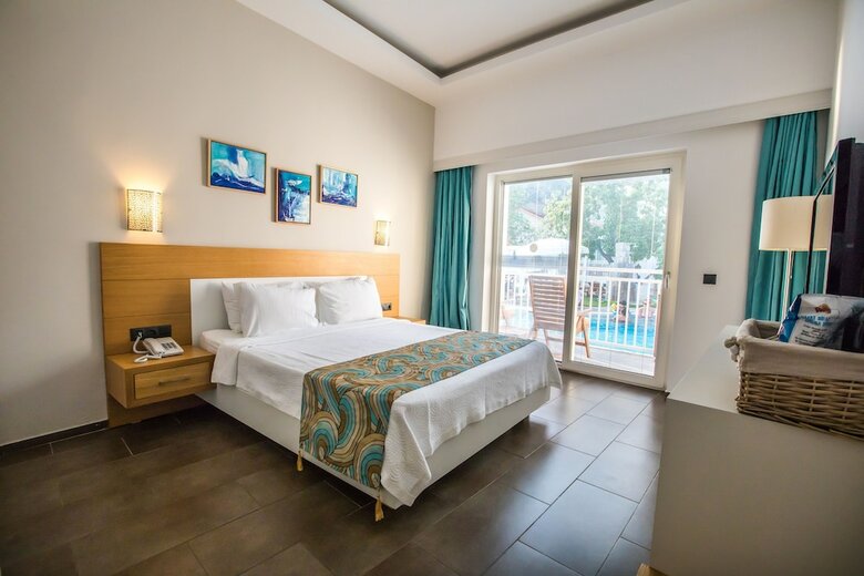 Mozaik Swim Up Hotel And Apartments
