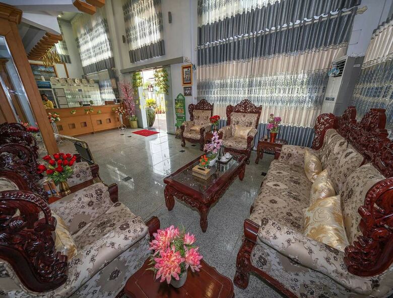 Shwe Hnin Si Hotel