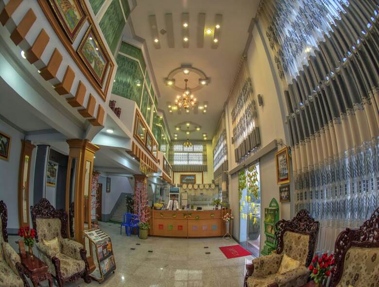 Shwe Hnin Si Hotel