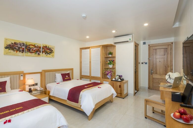 Grand Jeep Hotel Danang