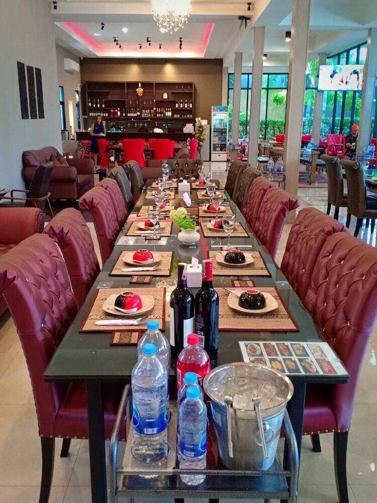 Hotel Pongsakorn Boutique Resort