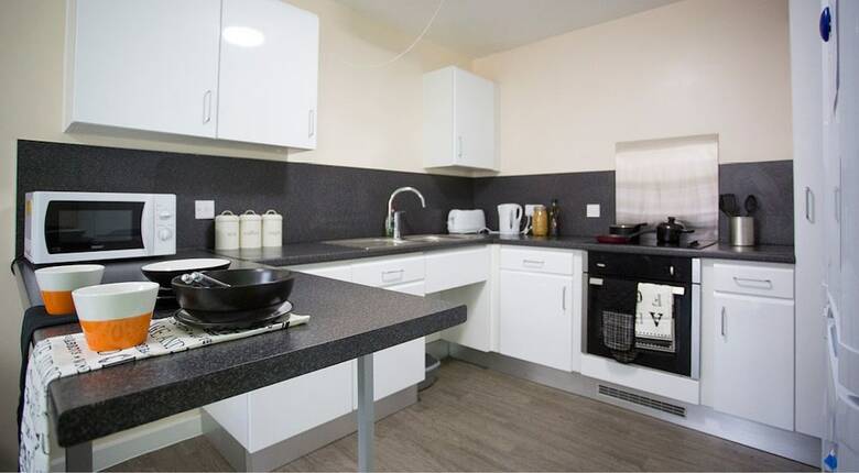 Hostal Agnes Jones House - Campus Residence