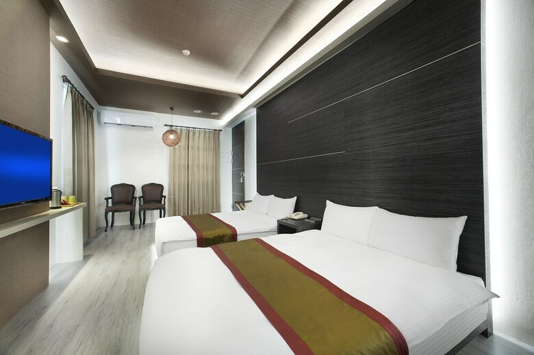 One Fukun Hotel