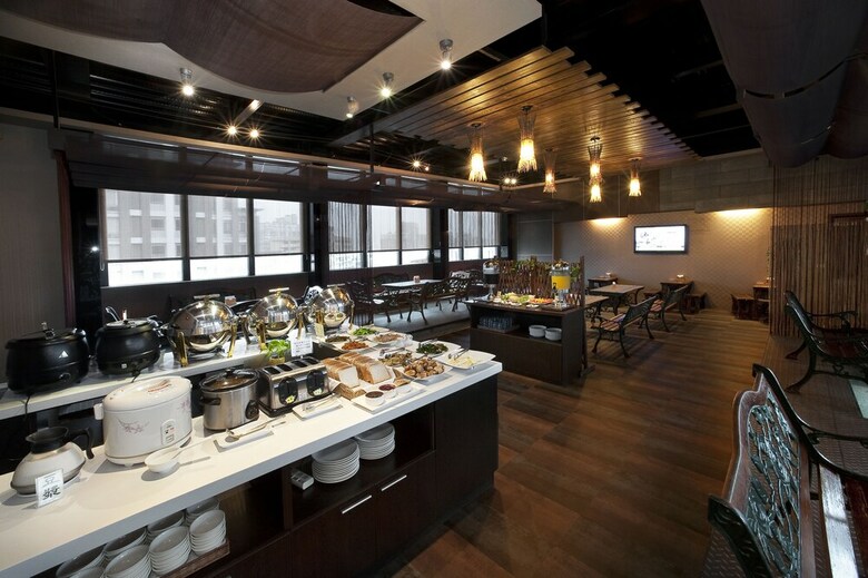 One Fukun Hotel