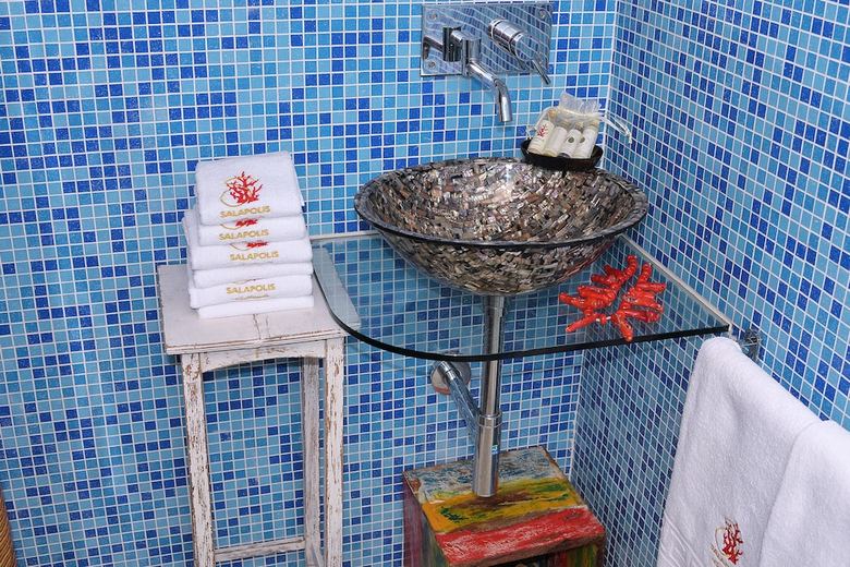 Salapolis Luxury Apartments