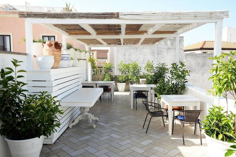 Salapolis Luxury Apartments