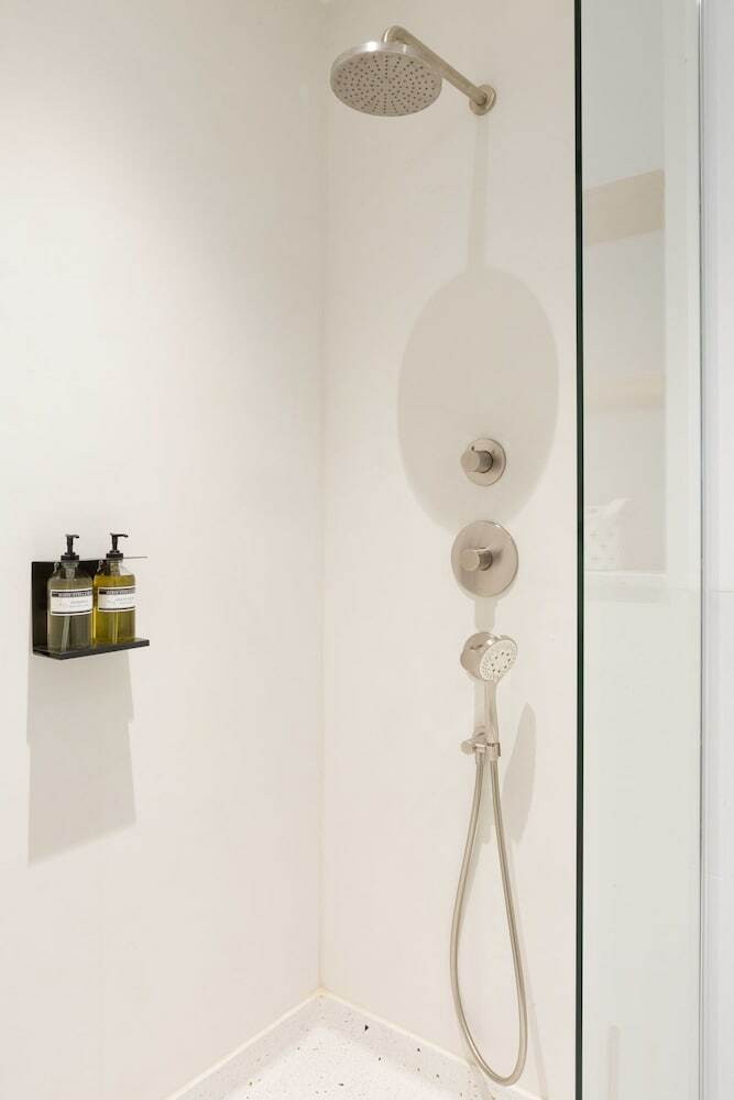 Kith & Kin Boutique Apartments