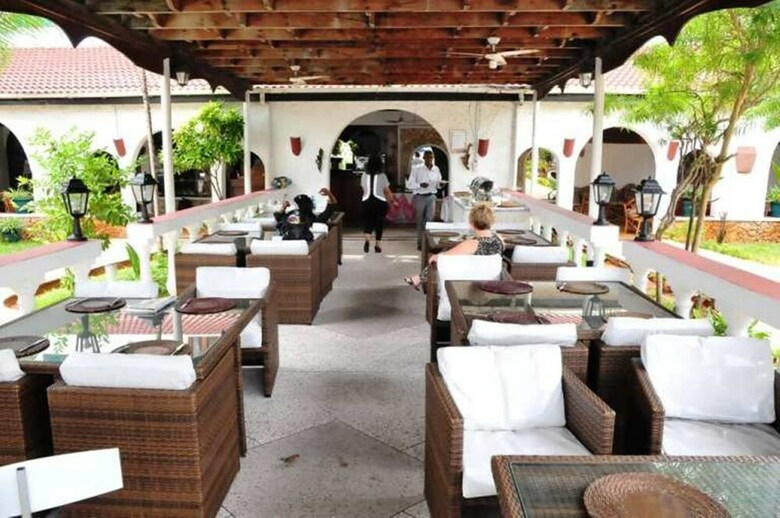 Apartamento Jangwani Sea Breeze Resort