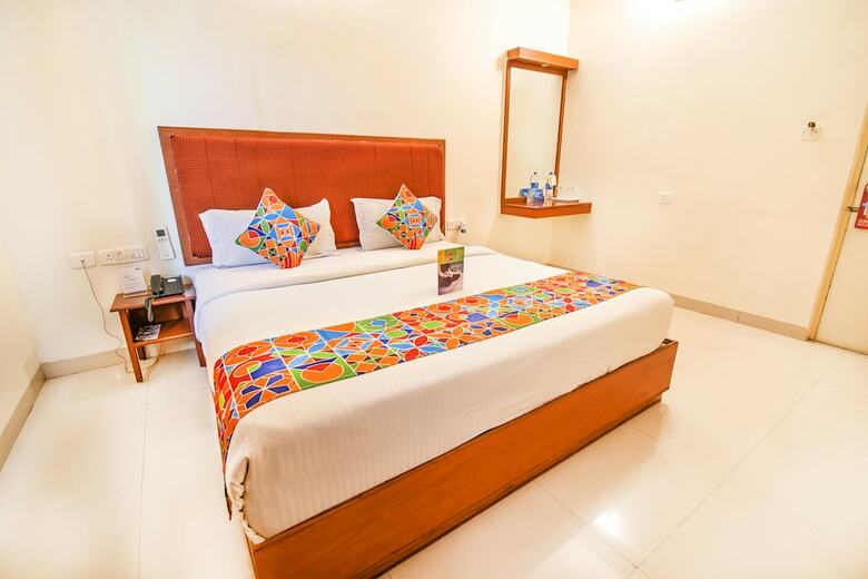 Fabhotel Sam Residency Gandhipuram