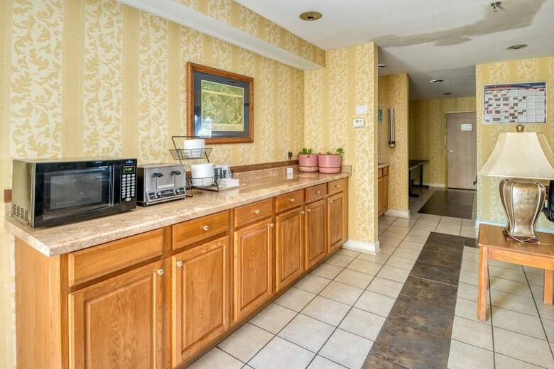 Motel Norcross Inn And Suites