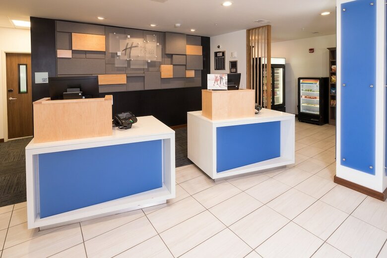 Hotel Holiday Inn Express And Suites Portage