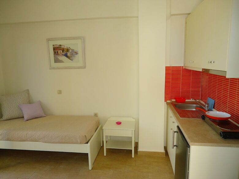 Almyra Apartments