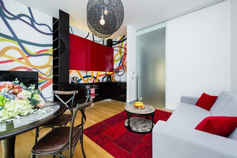 Empirent Aquarius Apartments