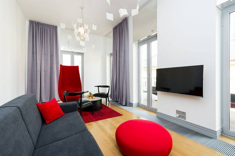Empirent Aquarius Apartments