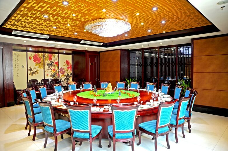Dinis Business Hotel Kaiyuan Branch