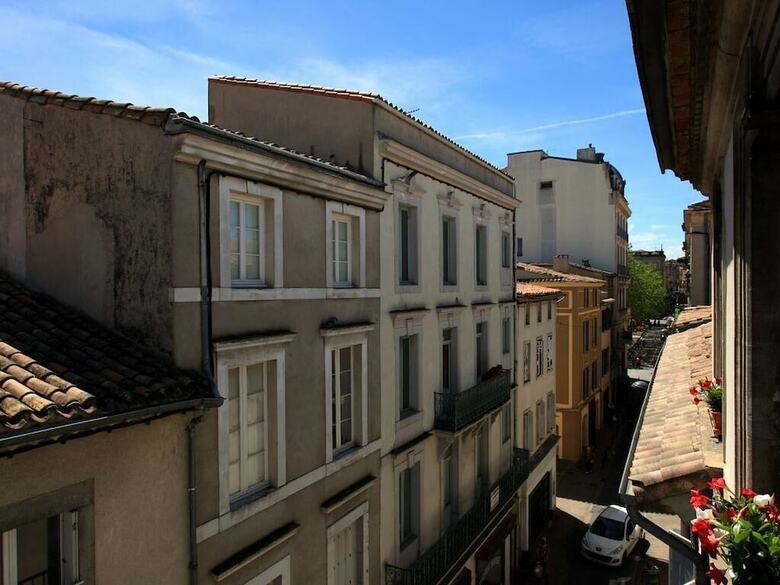 The Apartments Rue Barb�s