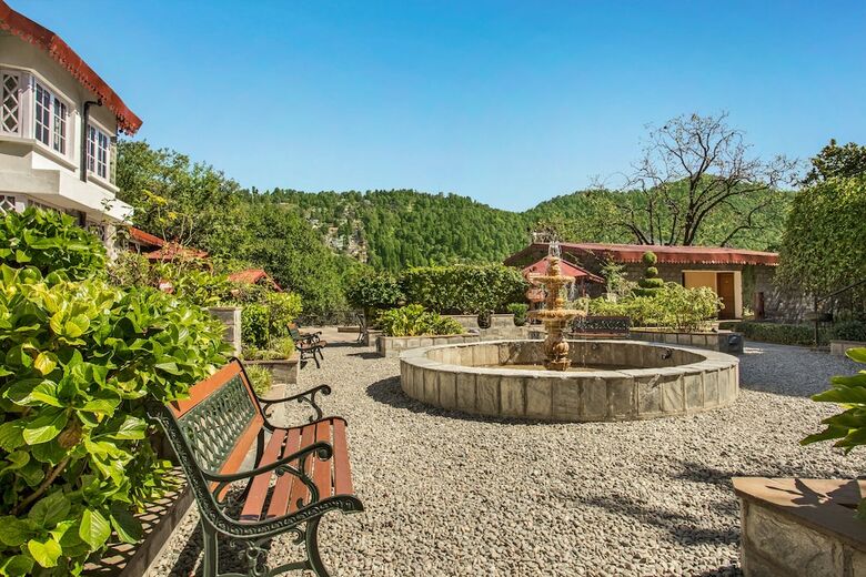 Hotel The Naini Retreat