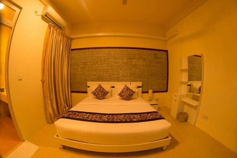 Hotel Viluxer Veyli