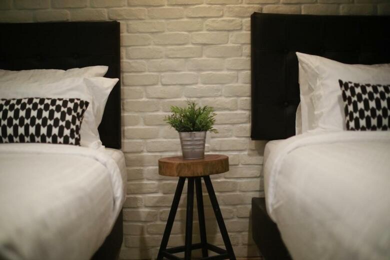 Hotel Adagio Bangkok